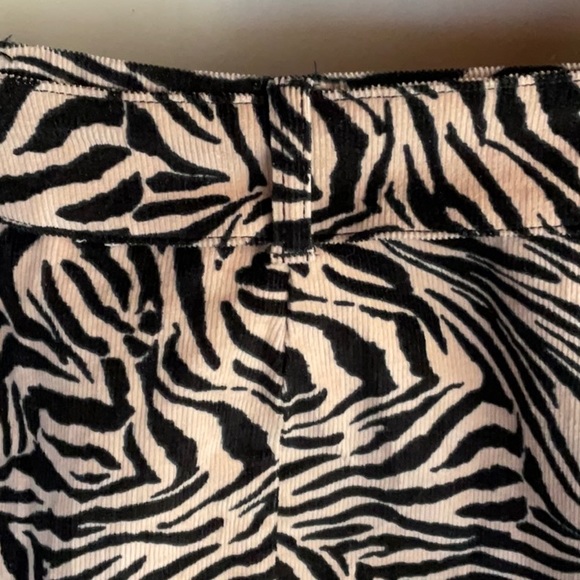 Wild fable skirt - Picture 5 of 9